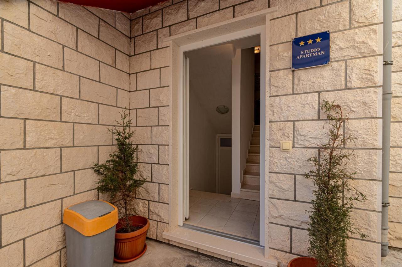 Apartments By The Sea Korcula - 10051 Exteriör bild